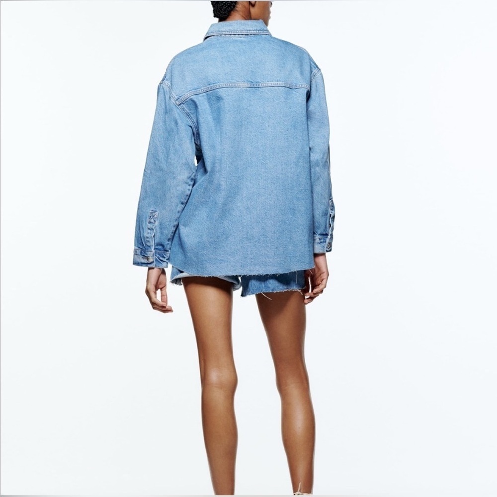 Zara Jean Jacket Rhinestones Raw Hem Streetwear Size Small Feminine Chic - Picture 6 of 15